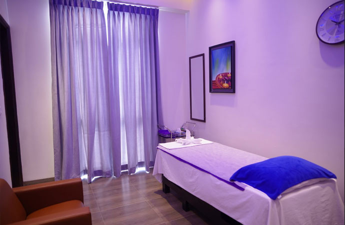 DERA Resort Features