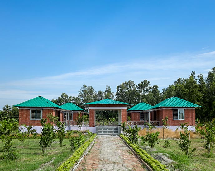 DERA Resort Center