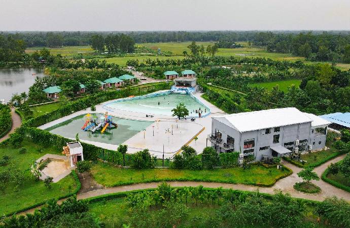 Wave Pool Near Dhaka